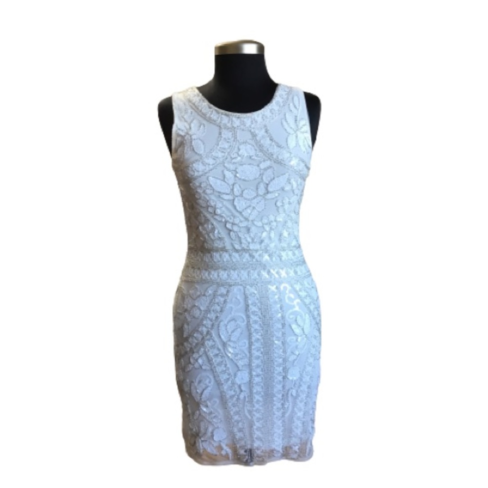 Verty Sleeveless Dress White Size Small